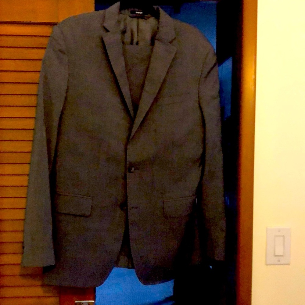 ANY 3 ship FREE men’s blazer and pants set